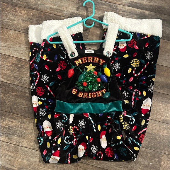 Born Famous Pants - Festive 'Merry & Bright' Women's Jumper
